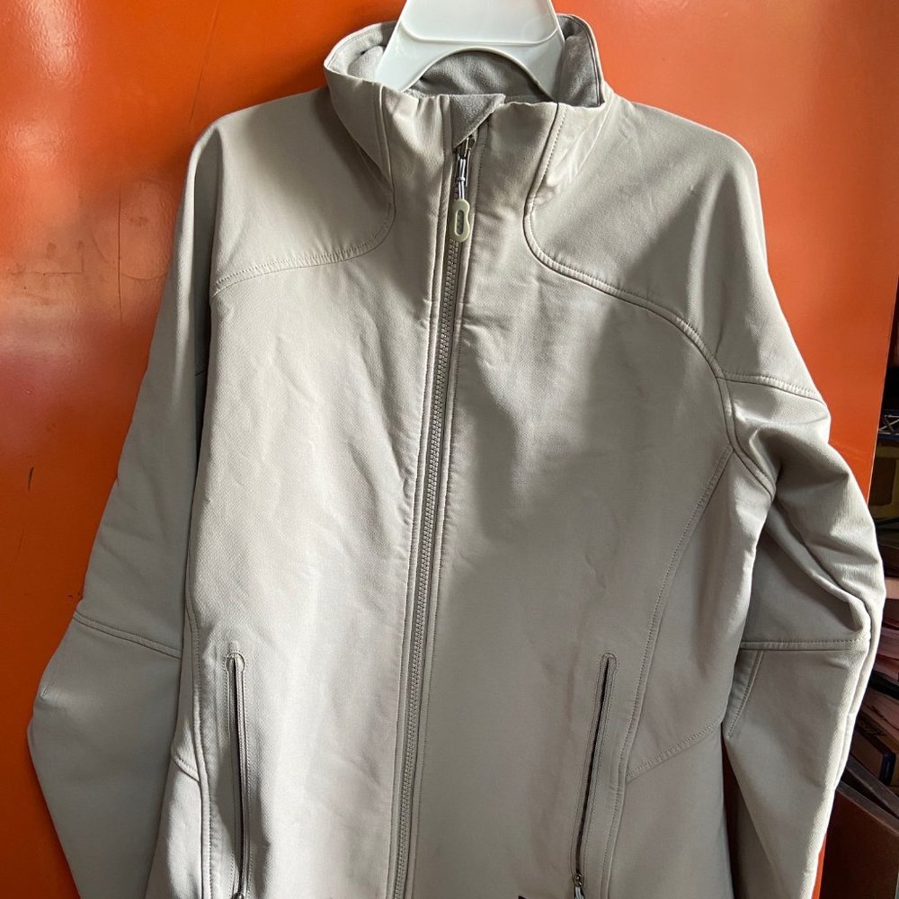 Patagonia Softshell Womens Guide Jacket Light Gray - image 1